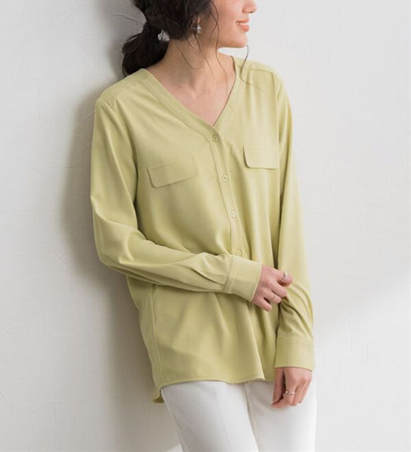 Pierrot（ピエロ）の「ノーカラーブラウス（ブラウス）」｜詳細画像