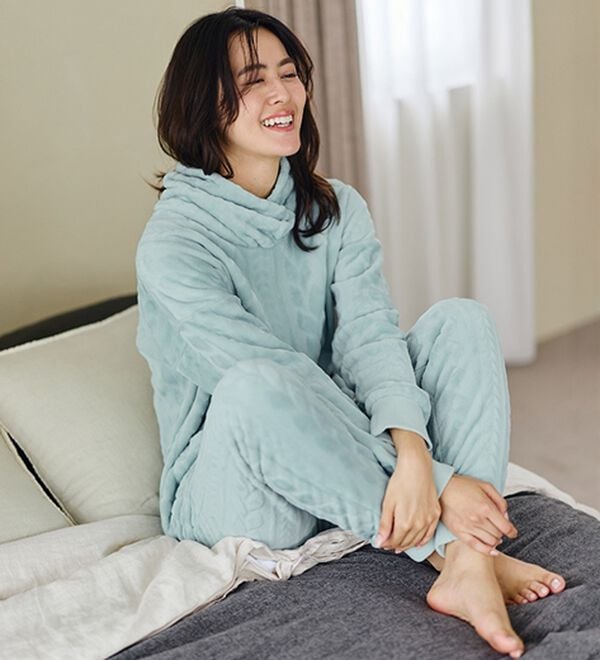 LAVIENNE（ラヴィエンヌ）の「寒がりさんのためのふわっもこケーブルフリースパジャマ（パジャマ・ルームウェア）」｜詳細画像
