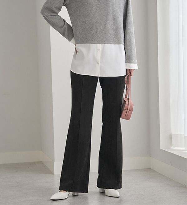 BELLUNA（ベルーナ）の「ストレッチスエード調美脚パンツ（フルレングスパンツ）」｜詳細画像