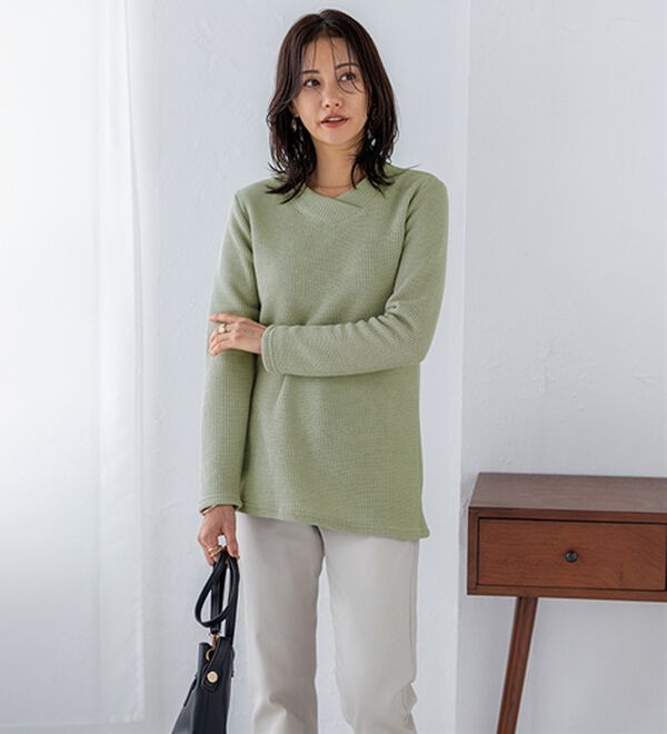 BELLUNA（ベルーナ）の「【静電気防止】ニットが苦手な方にも優しいプルオーバー（カットソー）」｜詳細画像