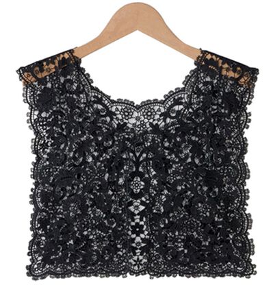 BELLUNA（ベルーナ）の「これ１つで上品魅せ！レースベスト（ベスト）」