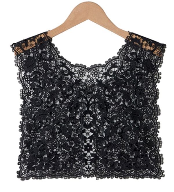 BELLUNA（ベルーナ）の「これ１つで上品魅せ！レースベスト（ベスト）」｜黒