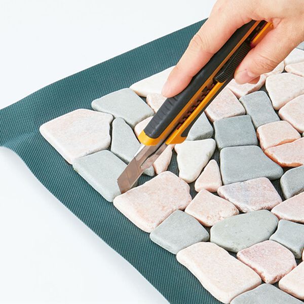 「防草シート付天然石マット４枚組（ガーデニング・園芸用品）」｜詳細画像