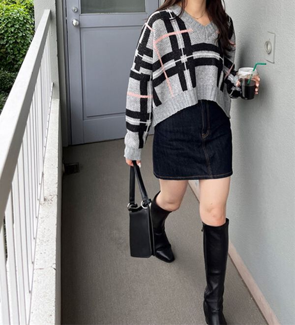 GeeRA（ジーラ）の「チェック柄ニットプルオーバー（ニット・セーター）」｜詳細画像