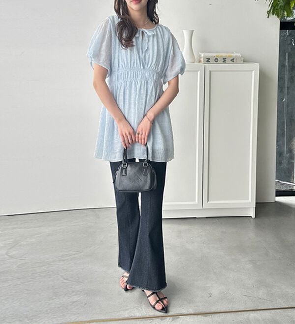 GeeRA（ジーラ）の「前後２ＷＡＹシャーリングチュニック（ブラウス）」｜詳細画像