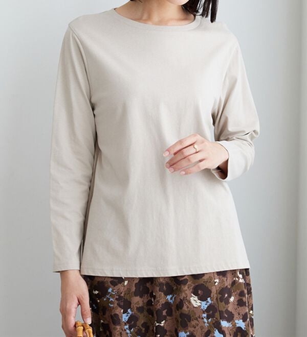 BELLUNA（ベルーナ）の「綿１００％大人顔サマ見えプルオーバー（カットソー）」｜詳細画像