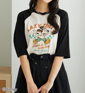 BELLUNA（ベルーナ）の「＜Ｄｉｓｎｅｙ＞【ミッキー】プリント７分丈ラグランＴシャツ（カットソー）」｜ブラック