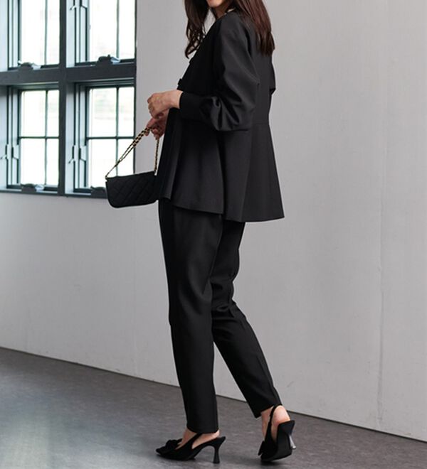 RANAN（ラナン）の「【２点セット】Ｖネックペプラムセットアップ（パンツスーツ）」｜詳細画像