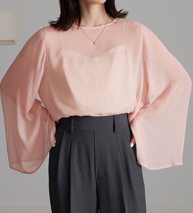 RANAN（ラナン）の「フレア袖スリットシアーブラウス（ブラウス）」