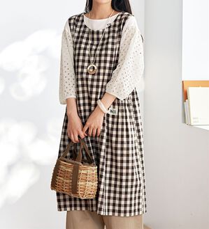 BELLUNA（ベルーナ）の「＜ｍｏｚ＞コットンリネンジャンパースカート（ジャンパースカート）」｜詳細画像