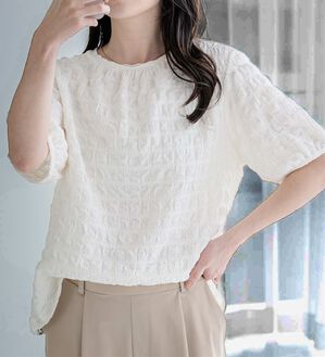 BELLUNA（ベルーナ）の「ポコポコ素材裾ドロストプルオーバー（カットソー）」｜詳細画像