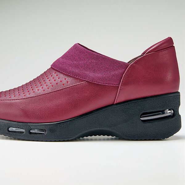 BELLUNA（ベルーナ）の「４Ｅダブルエアビジュー使いシューズ（スリッポン）」｜詳細画像