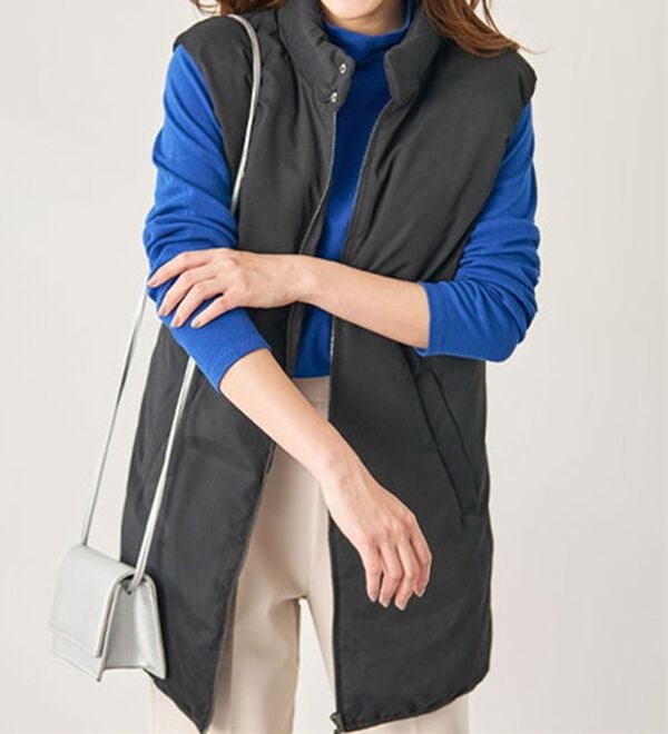 BELLUNA（ベルーナ）の「吸湿発熱ハイネックプルオーバー（カットソー）」｜詳細画像