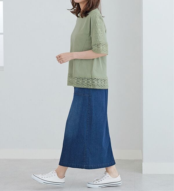 BELLUNA（ベルーナ）の「リーフ柄レース使いプルオーバー（カットソー）」｜詳細画像