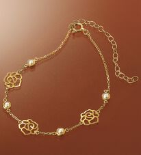 BELLUNA（ベルーナ）の「１０金透かしバラチェーンブレスレット（ブレスレット・バングル）」