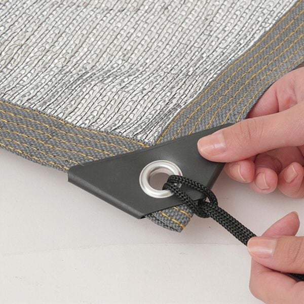 「アルミ遮熱サンシェード　２枚組（その他日用品・趣味雑貨）」｜詳細画像