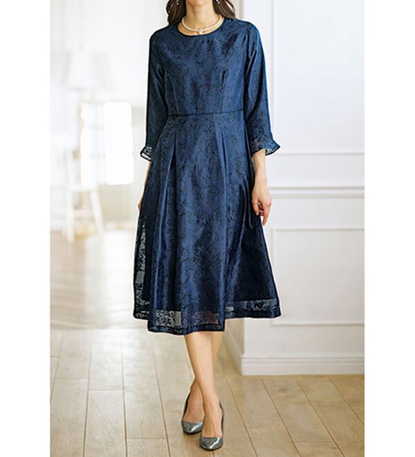 BELLUNA（ベルーナ）の「花柄オパールプリントワンピースアンサンブル（ワンピースセットスーツ）」｜詳細画像