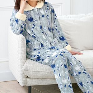 BELLUNA（ベルーナ）の「＜ｍｏｚ＞北欧柄ルームウェア上下セット（パジャマ・ルームウェア）」｜ブルーグレー