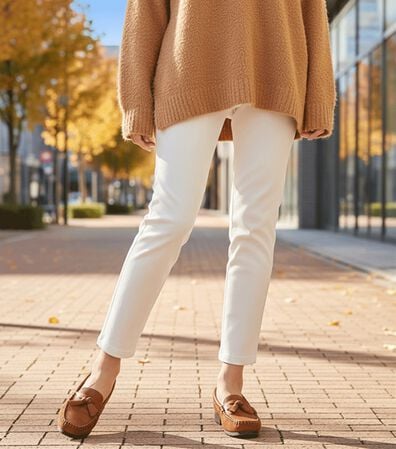 BELLUNA（ベルーナ）の「ポカポカすっきり！裏ファーレギンスパンツ（フルレングスパンツ）」