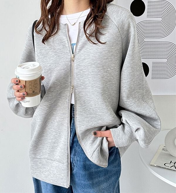 GeeRA（ジーラ）の「前後２ＷＡＹダブルジップスウェット（カットソー）」｜詳細画像