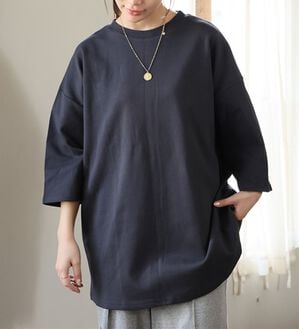 A HAPPY MARILYN（アハッピーマリリン）の「【大きいサイズ】【Ｍ～８Ｌ／選べる袖丈】綿トレーナーライクビッグシルエットＴシャツ（Tシャツ）」｜チャコール