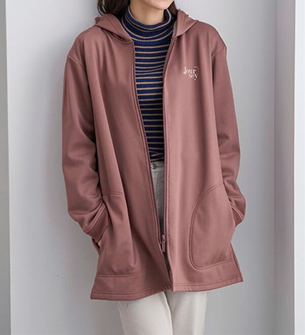 BELLUNA（ベルーナ）の「【ミニバッグ付】腰まであったか！軽量防風パーカー（ブルゾン）」｜詳細画像