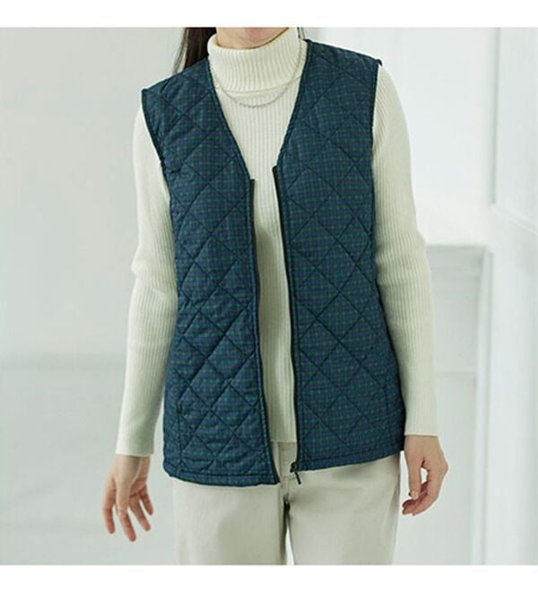 BELLUNA（ベルーナ）の「【マジ軽ウォーム】蓄熱保温キルトベスト（ポーチ付）（ベスト）」｜詳細画像