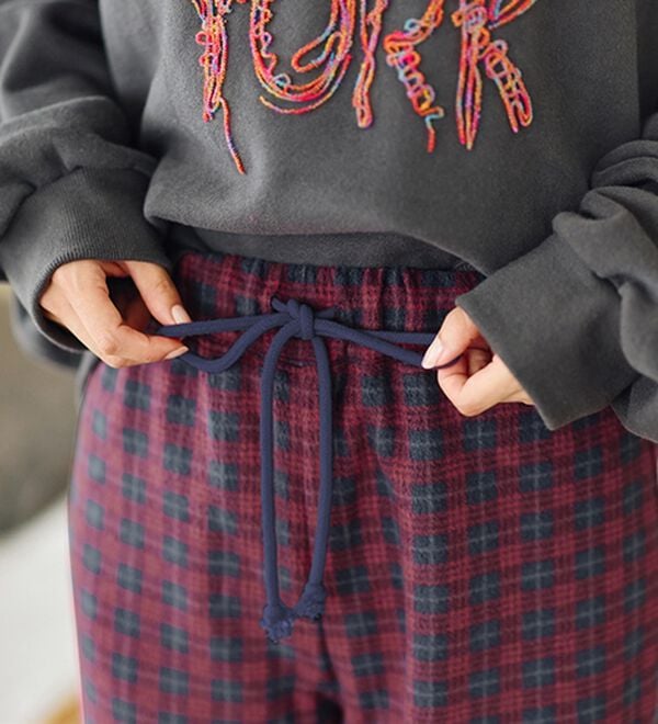 LAVIENNE（ラヴィエンヌ）の「肌側綿１００％あったかフリースボトム（その他パンツ）」｜詳細画像