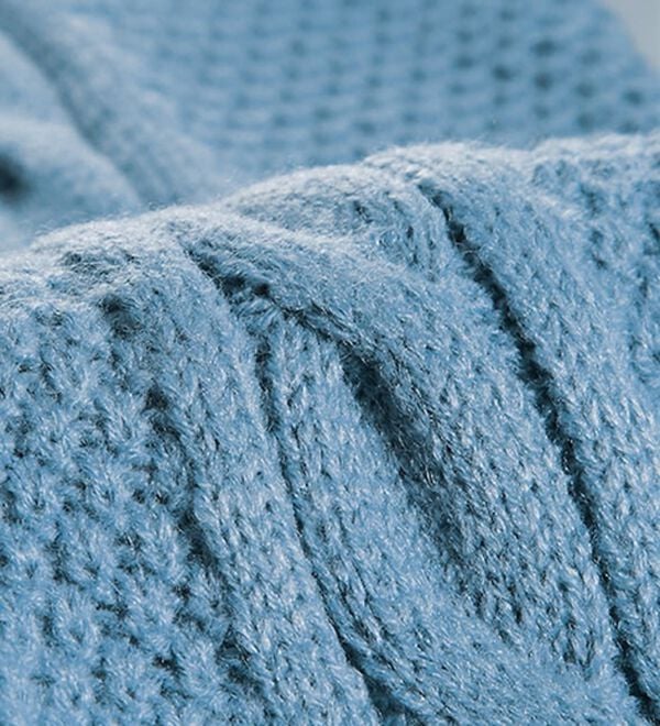 裏起毛素材ケーブルニット切替チュニック - ベルーナ【公式】