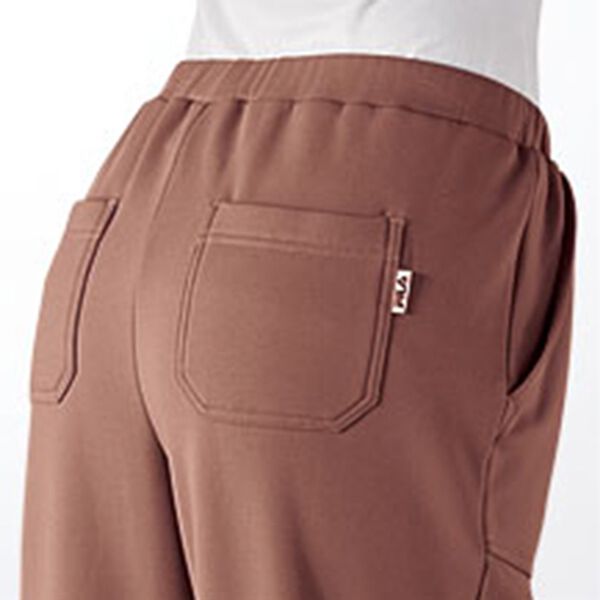 BELLUNA（ベルーナ）の「＜ＦＩＬＡ＞裏シャギー暖かジョガーパンツ（その他パンツ）」｜詳細画像