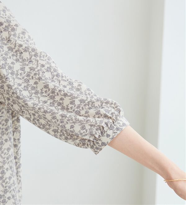 BELLUNA（ベルーナ）の「ケープ風デザインブラウス（ブラウス）」｜詳細画像