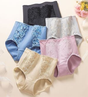 LAVIENNE（ラヴィエンヌ）の「綿９５％の華やかショーツ　単品（ショーツ）」｜詳細画像