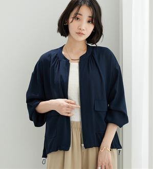 BELLUNA（ベルーナ）の「とろみ素材ポケットデザインブルゾン（ブルゾン）」｜ネイビー