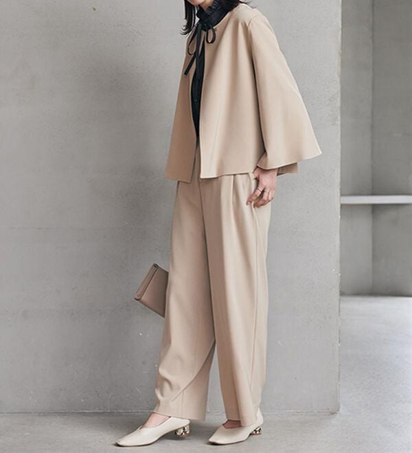 RANAN（ラナン）の「【２点セット】防しわ！洗える！ケープライクジャケットセットアップ（パンツスーツ）」｜詳細画像