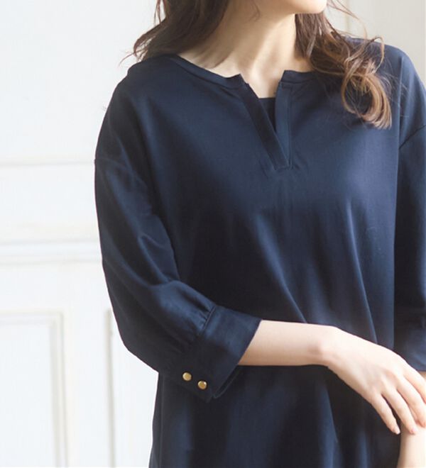 alotta（アロッタ）の「【接触冷感】６分袖衿フェイク裾ラウンドチュニック（チュニック）」｜詳細画像