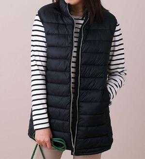 BELLUNA（ベルーナ）の「蓄熱中わたロング丈ベスト（中わたコート・ベスト）」｜ブラック