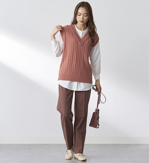 BELLUNA（ベルーナ）の「綿混ハイパー美脚ストレッチチノパンツ（フルレングスパンツ）」｜詳細画像