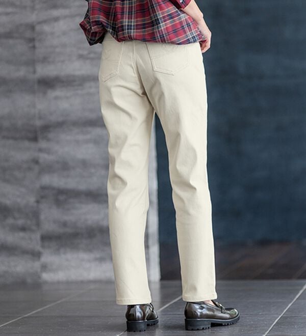 BELLUNA（ベルーナ）の「静電防止！蓄熱綿サテンストレッチカラーパンツ（フルレングスパンツ）」｜詳細画像