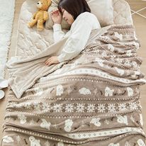 iellio（イエリオ）の「リバーシブル２枚合わせ毛布＜フランネル・北欧調・肌ざわり＞（毛布・ブランケット）」