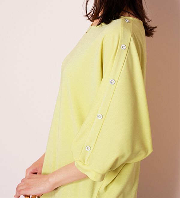 BELLUNA（ベルーナ）の「ラメ調肩ボタンデザインプルオーバー（カットソー）」｜詳細画像