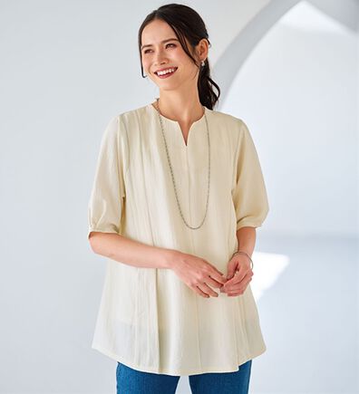 BELLUNA（ベルーナ）の「スッキリ見せ！ポコポコ素材プルオーバー（ブラウス）」