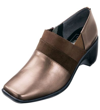 BELLUNA（ベルーナ）の「４Ｅ日本製牛革エレガントシューズ（ブーツ）」