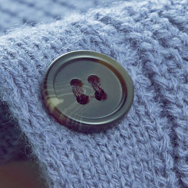 BELLUNA（ベルーナ）の「多ボタン使い上品アイレットデザインベスト（ベスト）」｜詳細画像