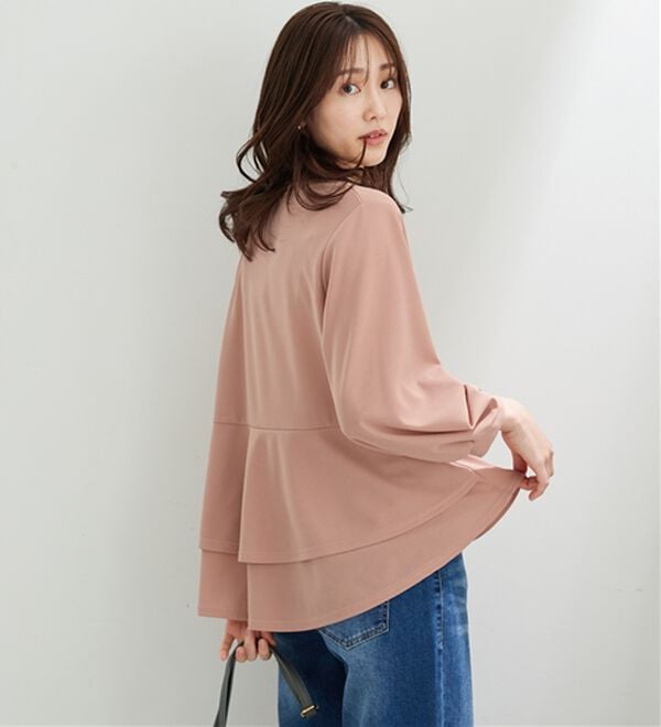 BELLUNA（ベルーナ）の「【再入荷】ボリューム袖美人顔バックフレアーＴブラウス（ブラウス）」｜詳細画像