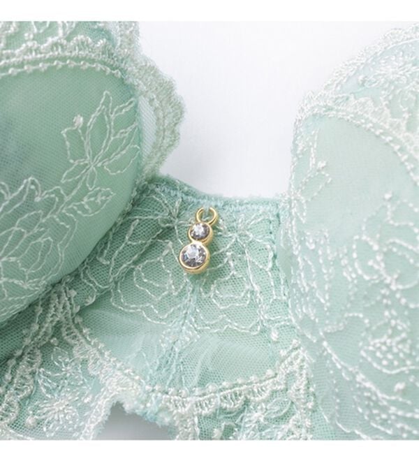 YU'NOW（ユナウ）の「ぷるるん谷間のノンワイヤーブラ＆ショーツ（ブラジャー＆ショーツセット）」｜詳細画像