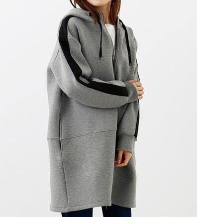 BELLUNA（ベルーナ）の「【Ｌａｇｒｉｌｕａ】ダンボール素材配色デザインパーカー（パーカー）」