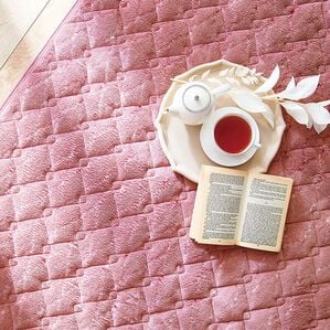 「５つ星機能のあったかぬくぬく贅沢カーペット（カーペット）」｜ピンク