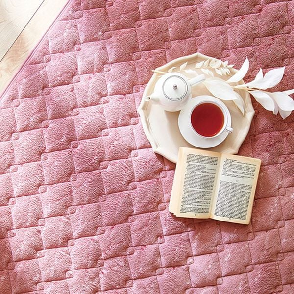 「５つ星機能のあったかぬくぬく贅沢カーペット（カーペット）」｜ピンク