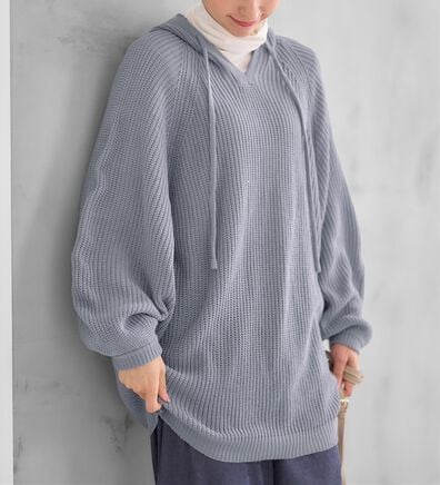 Viola e Viola（ヴィオラ エ ヴィオラ）の「バルーン袖ゆるパーカーニット（ニット・セーター）」