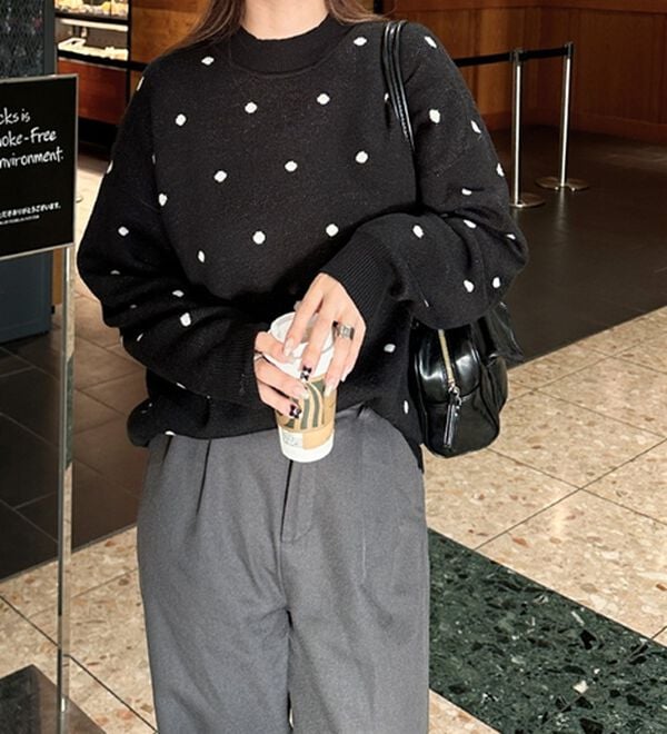 GeeRA（ジーラ）の「ドット柄ニットプルオーバー（ニット・セーター）」｜詳細画像